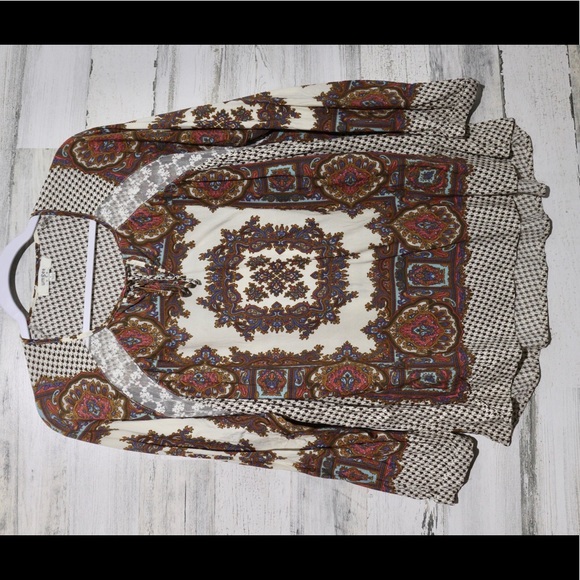 UMGEE USA cream multi pattern boho top Sz L - Picture 2 of 8